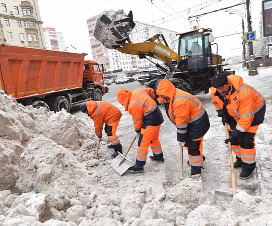 Уборка снега в Шарыпово и  Красноярском крае