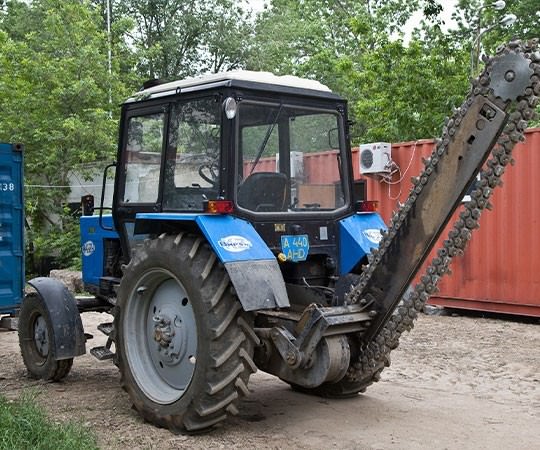 Траншеекопатель в аренду в Шарыпово и  Красноярском крае